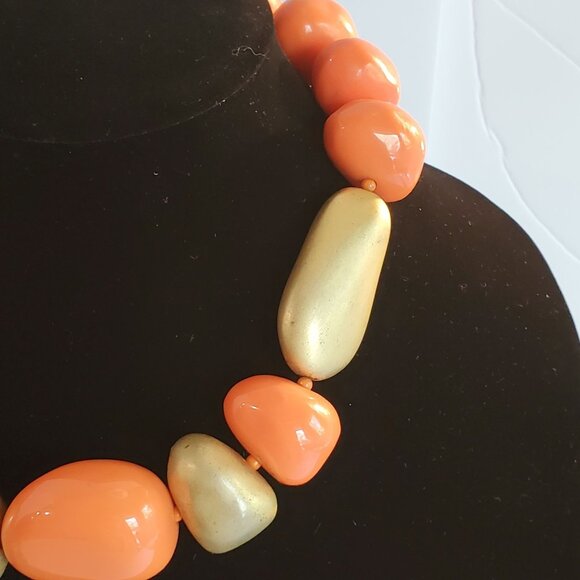 Vintage Kenneth Lane Orange Chunky Lucite Necklace Signed 1980's - Picture 12 of 14